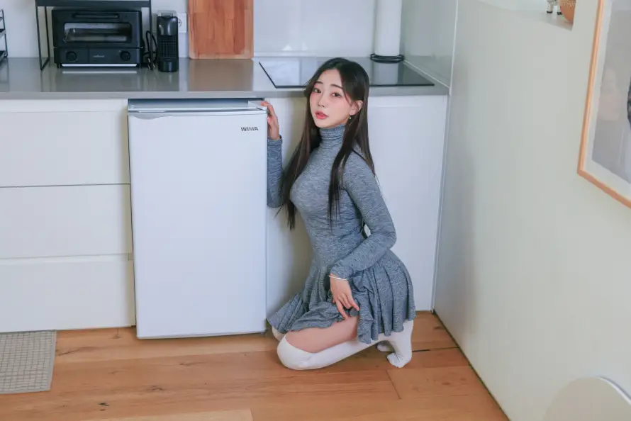 2k冰箱壁纸-厨房 - 女生-室内「哲风壁纸」