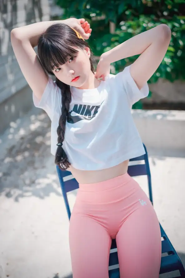 4k休闲壁纸 - 写真 - 夏日 - 女生「哲风壁纸」