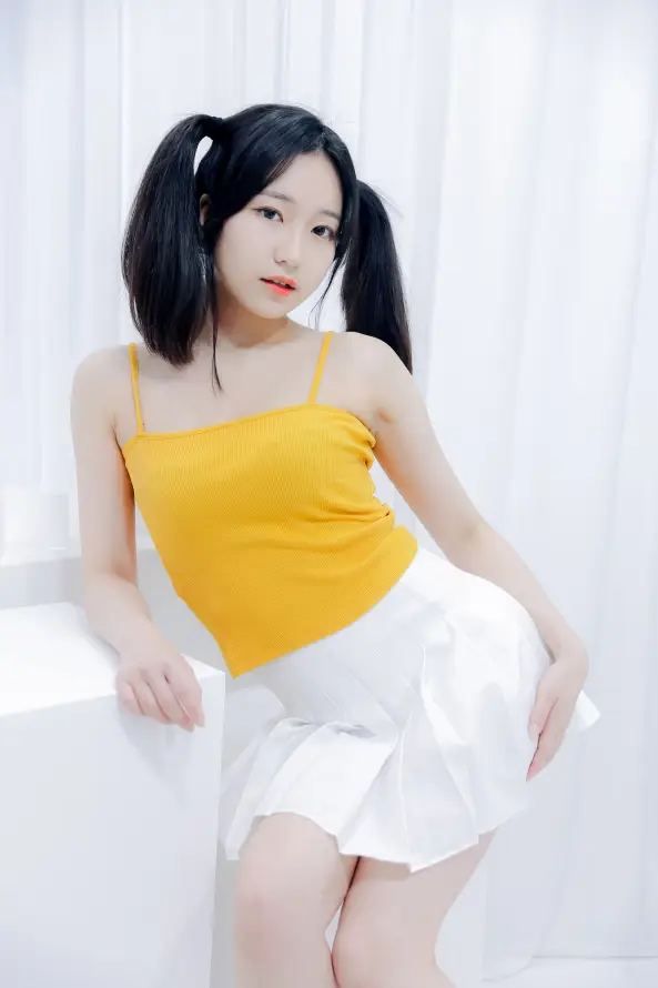 4k室内壁纸 - 红唇 - 室内写真 - 少女写真「哲风壁纸」