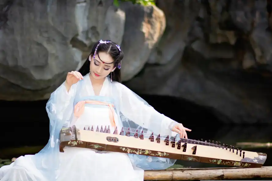 6k古典壁纸-古筝 - 古风-女子「哲风壁纸」