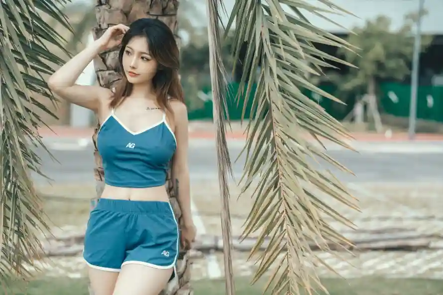 2k休闲壁纸-健身 - 夏日-女性「哲风壁纸」