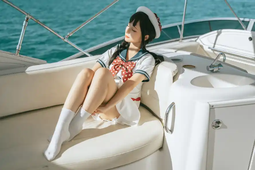 2k休闲壁纸-夏日 - 女孩-海水「哲风壁纸」