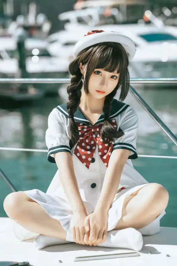 4k坐姿壁纸 - 少女 - 户外 - 晴天「哲风壁纸」