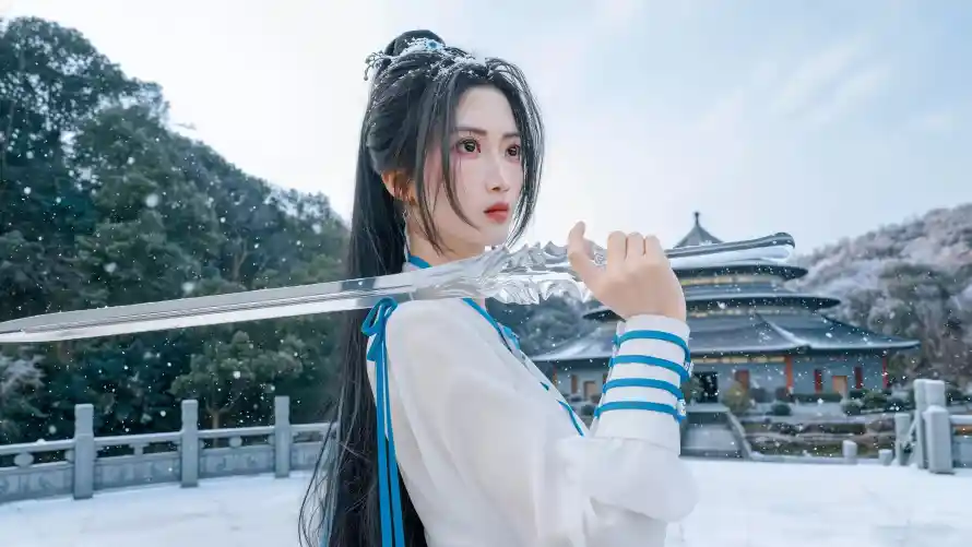 4k古装壁纸-古风 - 持剑-武侠「哲风壁纸」