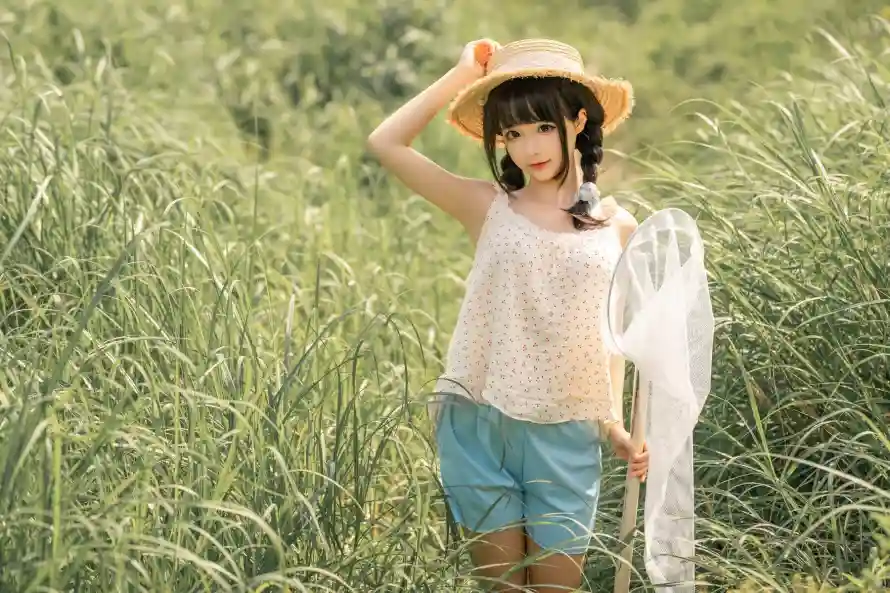 2k吊带壁纸-夏日 - 户外-日常「哲风壁纸」