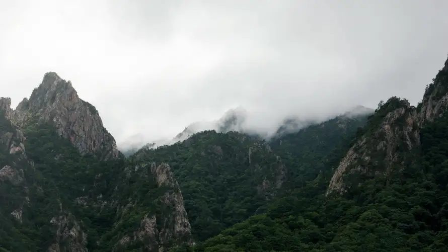 4k山峦壁纸-山峰 - 山林-山脉「哲风壁纸」