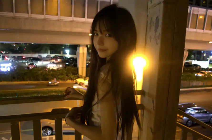 5k双一壁纸-吊带 - 城市-夜晚「哲风壁纸」