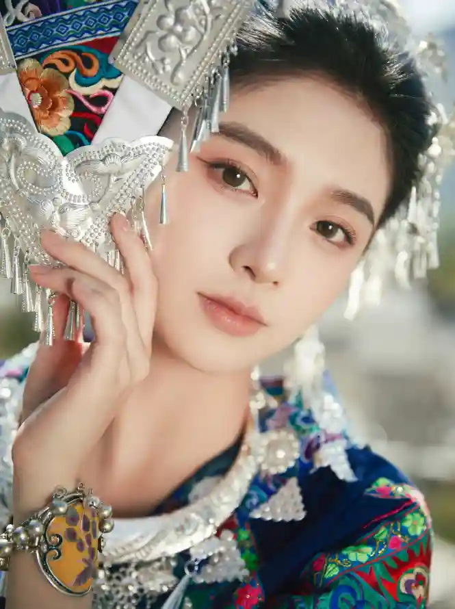 4k人像壁纸 - 写真 - 美女 - 苗银「哲风壁纸」