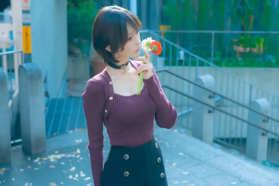 10k户外壁纸-楼梯 - 气质-美女「哲风壁纸」