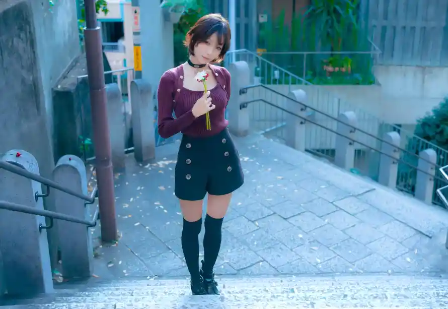 10k户外壁纸-楼梯 - 美女-街拍「哲风壁纸」