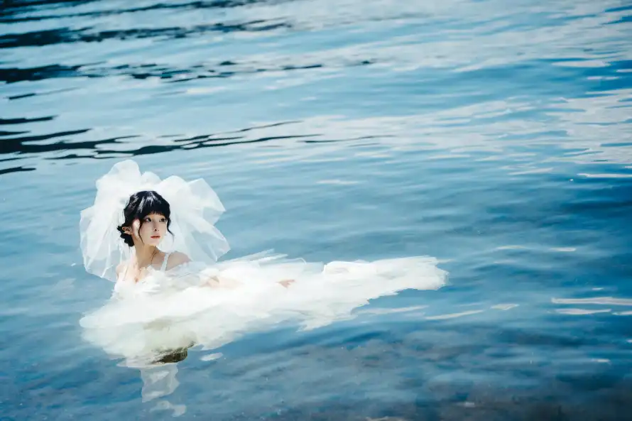 6k人像壁纸-婚纱 - 户外-新娘「哲风壁纸」