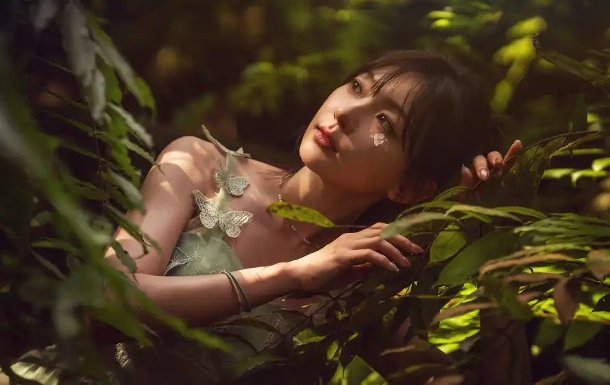 2k光影壁纸-暗 - 少女-手链「哲风壁纸」