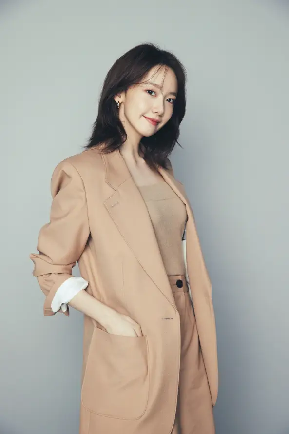 4k女团壁纸 - 御姐 - 红唇 - 中长发「哲风壁纸」