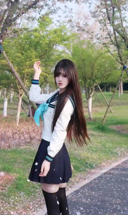 4k壁纸壁纸 - 女生 - 少女 - 户外「哲风壁纸」