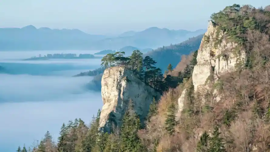 2k云海壁纸-山石 - 山脉-悬崖「哲风壁纸」