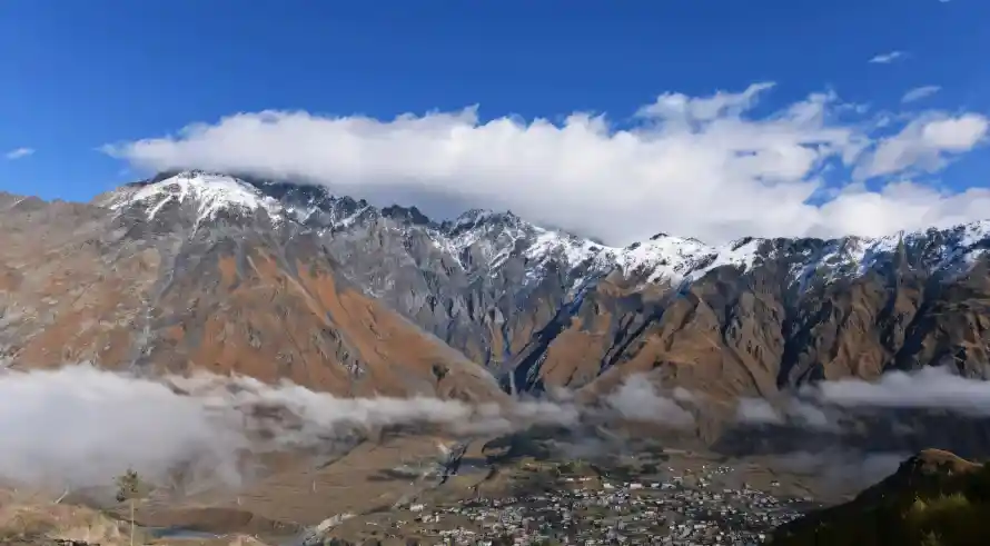 2k云海壁纸-印度 - 山脉-积雪「哲风壁纸」