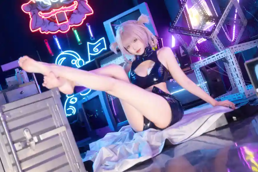 8k光脚壁纸-兽耳 - 少女-皮裤「哲风壁纸」