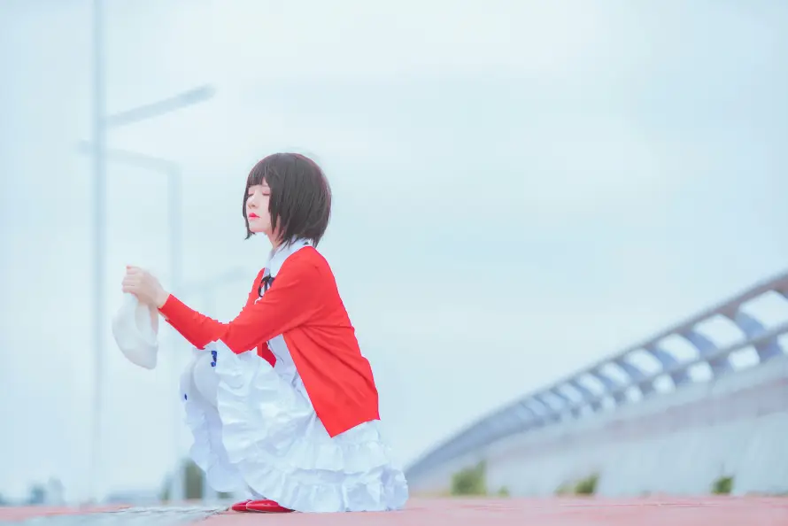 8k外景壁纸-少女 - 短发-加藤惠「哲风壁纸」