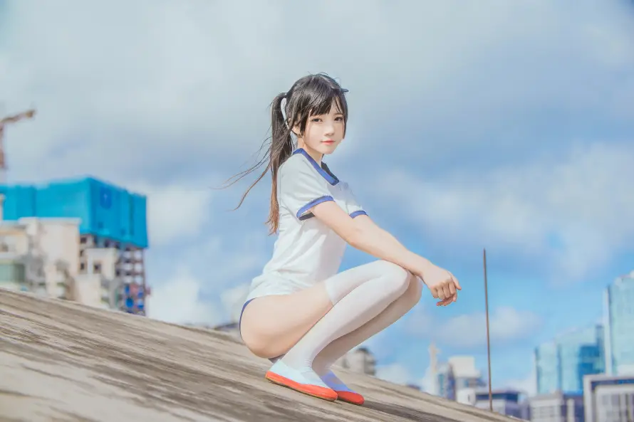 6k城市壁纸-天台 - 室外-少女「哲风壁纸」