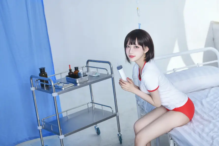 4k写真壁纸-医院 - 室内-少女「哲风壁纸」