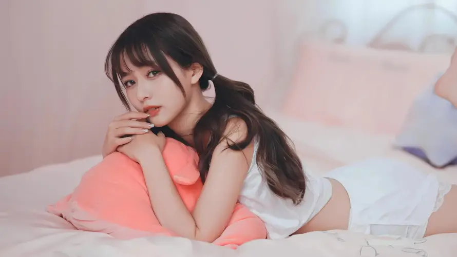 4k卧室壁纸-壁纸 - 少女-平板「哲风壁纸」