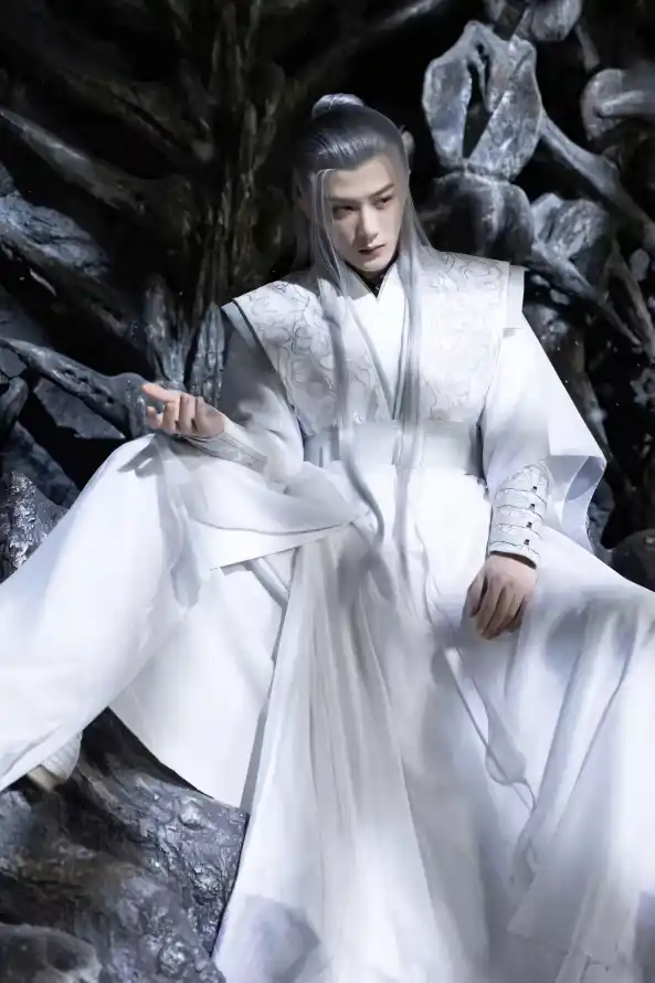 4k古装壁纸 - 古风 - 岩洞 - 白发「哲风壁纸」 4k古装壁纸 - 古风 - 岩洞 - 白发「哲风壁纸」