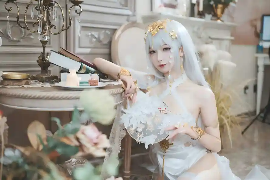 6k御姐壁纸-白发 - 白裙-美女「哲风壁纸」