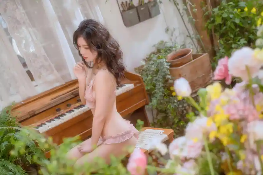 7k写真壁纸-卷发 - 性感-私房「哲风壁纸」