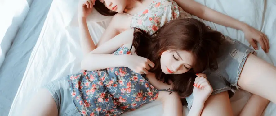 3k个额壁纸-休息 - 卧室-少女「哲风壁纸」