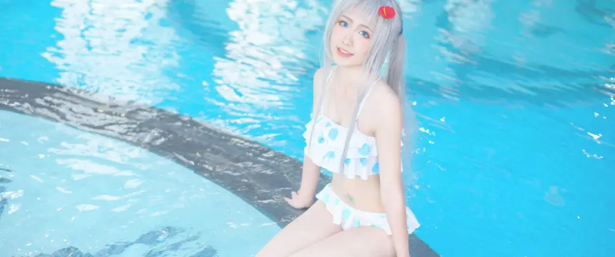 4k夏日壁纸 - 水边 - 泳池 - 泳装「哲风壁纸」