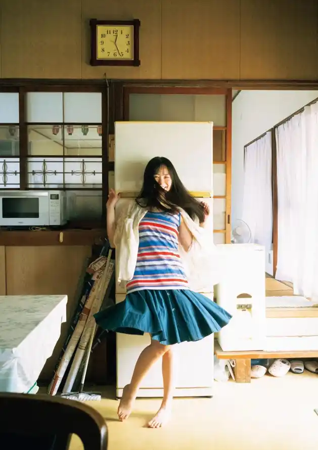 4k少女壁纸 - 居家 - 放松 - 日系「哲风壁纸」