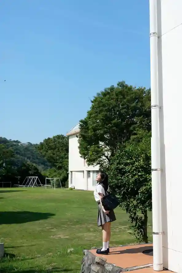 4kjk壁纸 - 学生 - 少女 - 建筑「哲风壁纸」