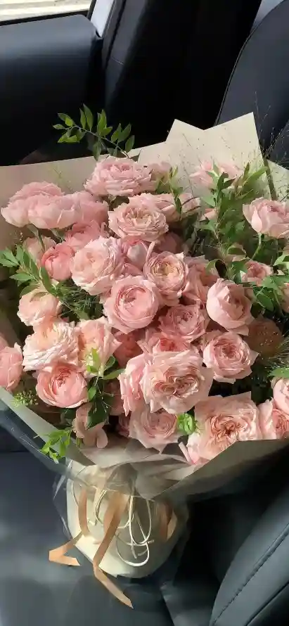 4k丝带壁纸 - 粉色 - 绿植 - 花束「哲风壁纸」
