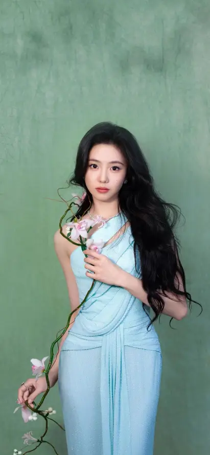 4k兰花壁纸 - 温柔 - 美女 - 黑发「哲风壁纸」