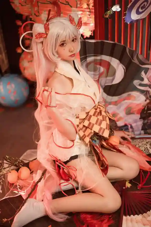 4k少女壁纸 - 折扇 - 桃子 - 白发「哲风壁纸」
