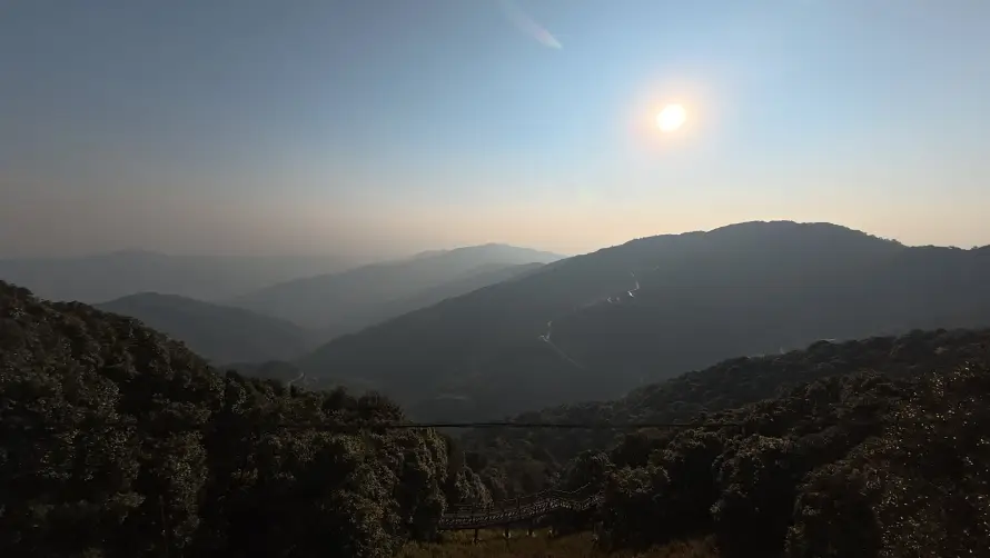 4k天空壁纸-太阳 - 层山-山脉「哲风壁纸」 4k天空壁纸-太阳 - 层山-山脉「哲风壁纸」