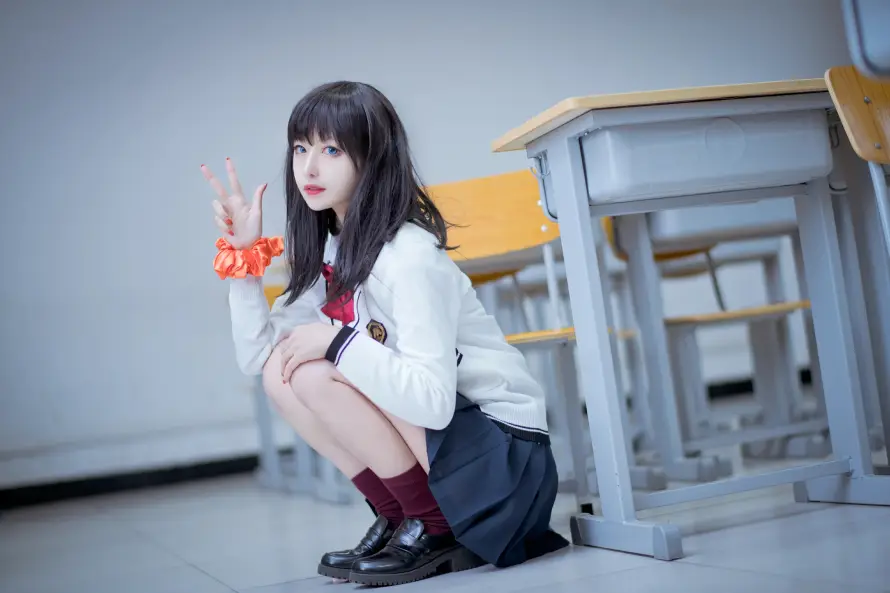 4k手势壁纸-jk - 教室-校服「哲风壁纸」