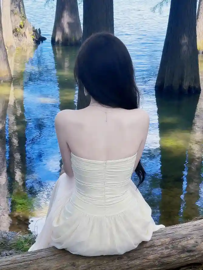 4k壁纸壁纸 - 女生 - 户外 - 手机「哲风壁纸」