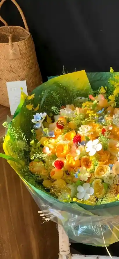 4k暖光壁纸 - 桌面 - 绿植 - 花束「哲风壁纸」