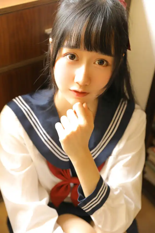 4kjk壁纸 - 人像 - 室内 - 少女「哲风壁纸」