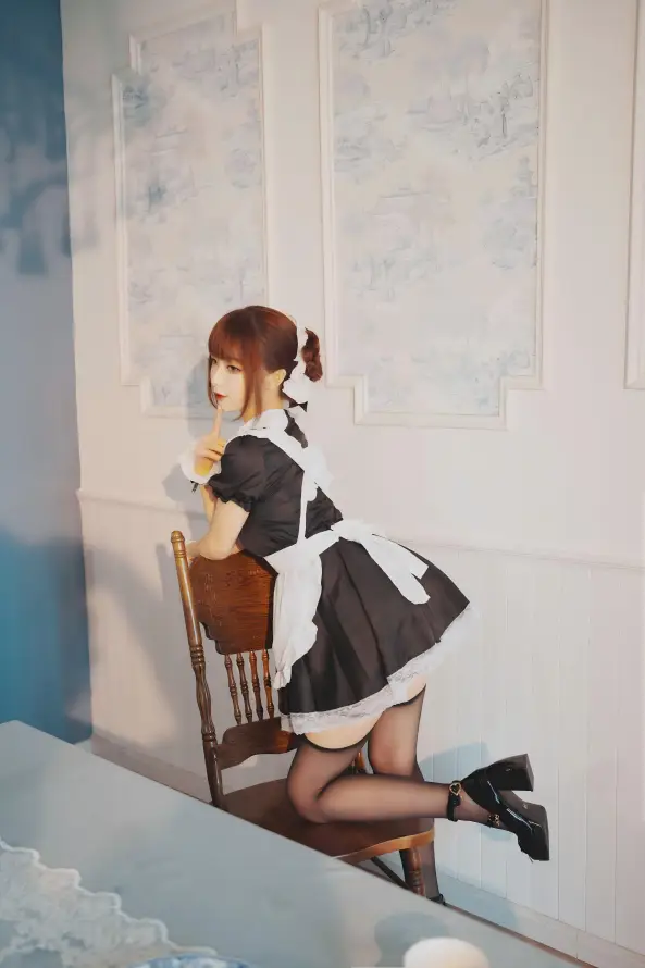 4k侧脸壁纸 - 制服 - 室内 - 御姐「哲风壁纸」