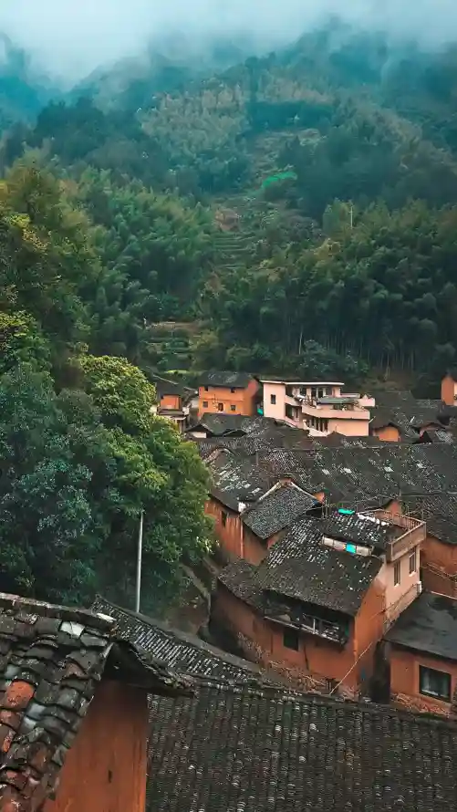 4k乡村壁纸 - 云雾 - 土房 - 山林「哲风壁纸」
