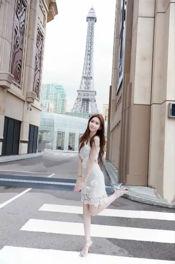 4k凉鞋壁纸 - 户外 - 穿搭 - 美女「哲风壁纸」