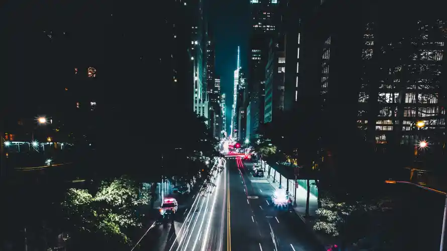 4k光斑壁纸-路 - 城市-夜晚「哲风壁纸」