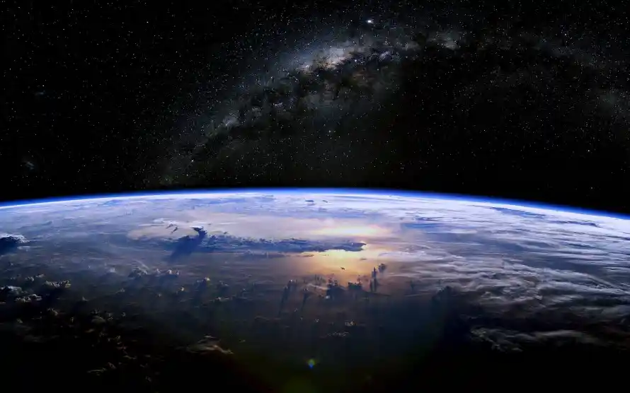 4k云层壁纸-地球 - 太空-宇宙「哲风壁纸」
