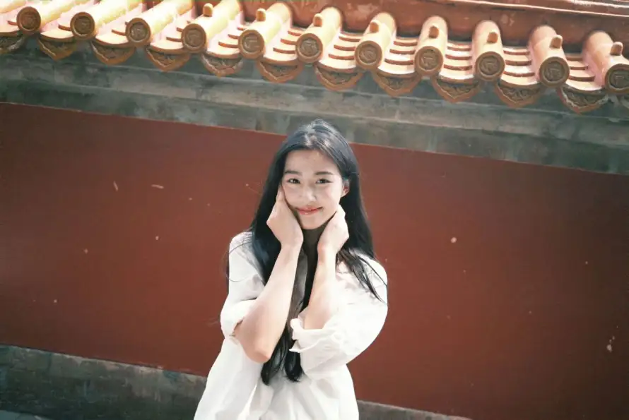 2k少女壁纸-1 - 2-微笑「哲风壁纸」