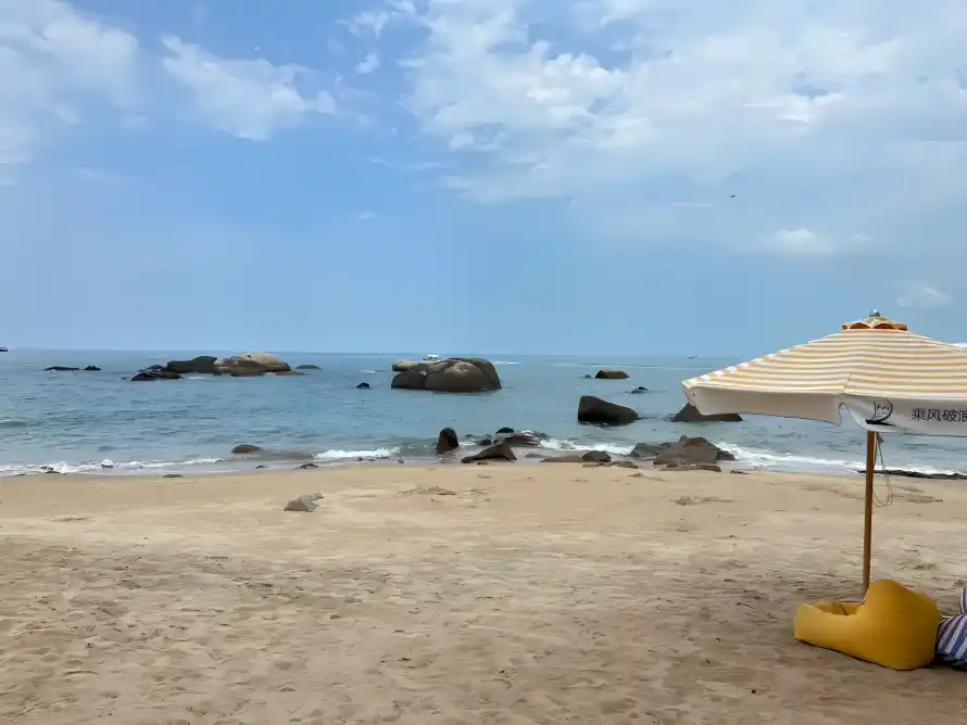 2k夏日壁纸-晴空 - 沙滩-海岸「哲风壁纸」