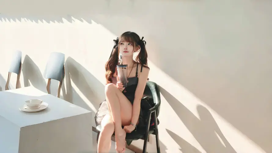 3k人像壁纸-光影 - 室内-少女「哲风壁纸」