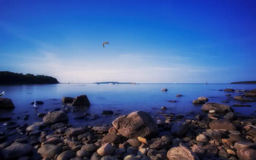 4k岩石壁纸-晴空 - 水域-浅滩「哲风壁纸」