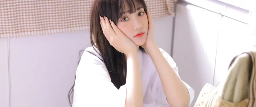 4k43壁纸 - 室内 - 少女 - 托脸「哲风壁纸」 4k43壁纸 - 室内 - 少女 - 托脸「哲风壁纸」